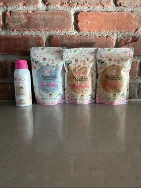 3- Pink  Zebra Sprinkle blended bag max melts and 2.8 oz Home Haven room spray